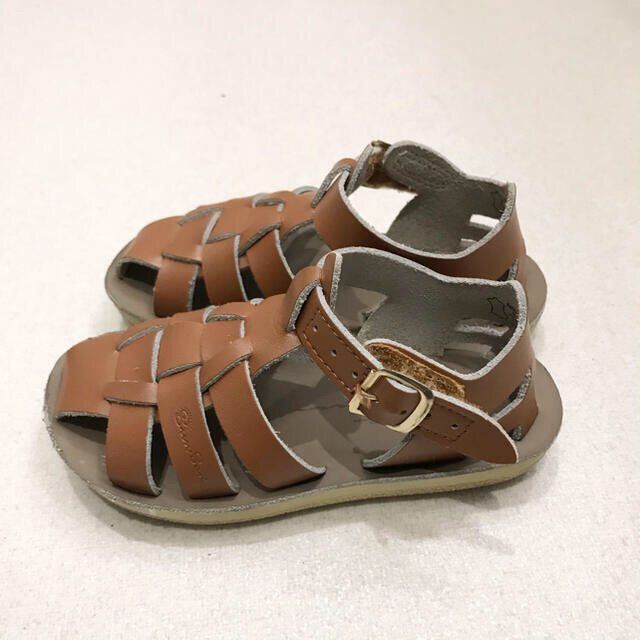 こども ビームス(コドモビームス)の【専用】ソルトウォーターサンダル　saltwater sandals 16.5㎝ キッズ/ベビー/マタニティのキッズ靴/シューズ(15cm~)(サンダル)の商品写真