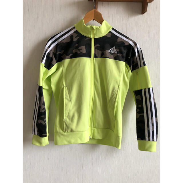 adidas(アディダス)のadidas 上下　セットアップ キッズ/ベビー/マタニティのキッズ服男の子用(90cm~)(その他)の商品写真