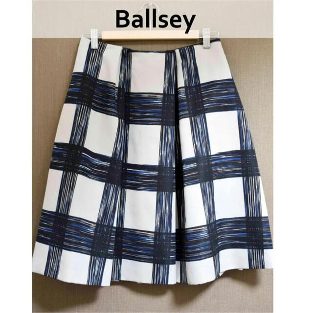 Ballsey(ボールジィ)の再値下げ　トゥモローランド　Ballsey（ボールジィ）スカート レディースのスカート(ひざ丈スカート)の商品写真