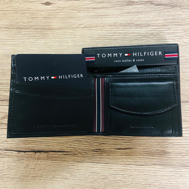 TOMMY HILFIGER(トミーヒルフィガー)の【新品】Tommy Hilfiger 二つ折り財布 メンズのファッション小物(折り財布)の商品写真