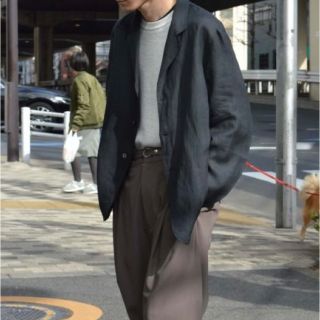 コモリ(COMOLI)の専用comoli 20ss ピッコロ　リネンジャケット　size46 21ss(テーラードジャケット)