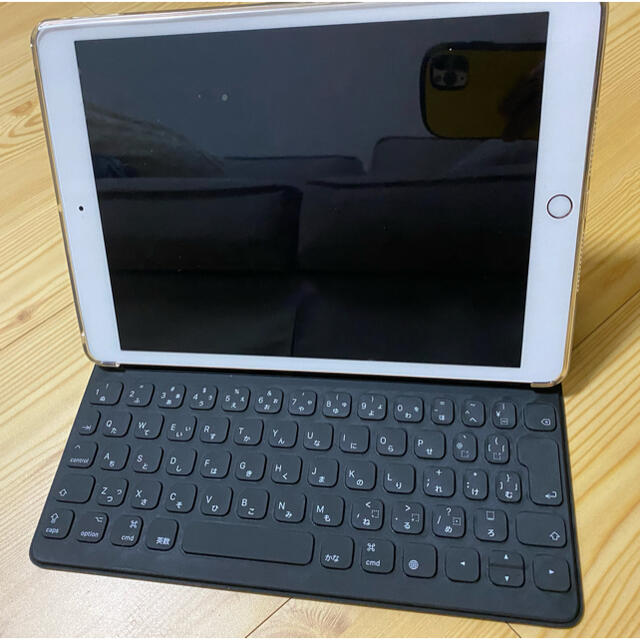 Apple - iPad 128GB第8世代Wi-Fi+Cellularキーボード+ケース付きの