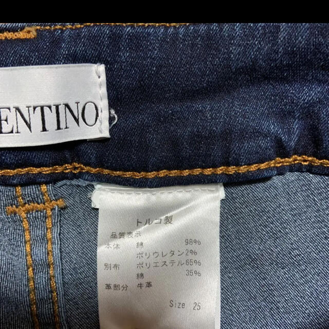 RED VALENTINO(レッドヴァレンティノ)のレッドバレンティノデニム レディースのパンツ(スキニーパンツ)の商品写真