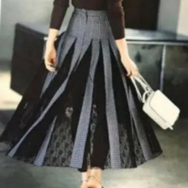 LE CIEL BLEU(ルシェルブルー)のドキンちゃんさま☆IRENEレーススカート レディースのスカート(ロングスカート)の商品写真