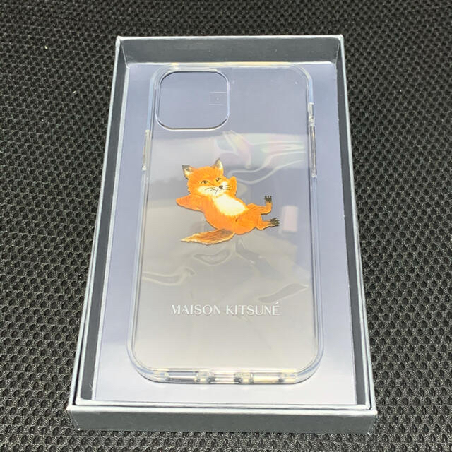 MAISON KITSUNE'(メゾンキツネ)のメゾンキツネ ネイティブユニオン iPhone12 (Pro) スマホケース スマホ/家電/カメラのスマホアクセサリー(iPhoneケース)の商品写真