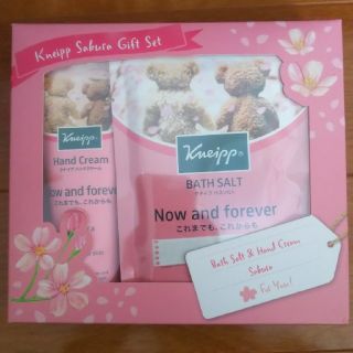 クナイプ(Kneipp)の【sweetmania様専用 箱無し】クナイプ サクラ ギフトセット(入浴剤/バスソルト)