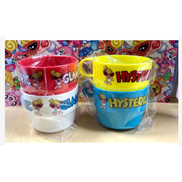 HYSTERIC MINI(ヒステリックミニ)のヒスミニ☆正規品☆新品☆プラカップ☆コップ☆黄☆食器☆ランチ☆お弁当☆歯みがき キッズ/ベビー/マタニティの授乳/お食事用品(マグカップ)の商品写真