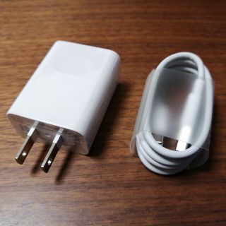 ファーウェイ(HUAWEI)のHUAWEI QUICK CHARGE(バッテリー/充電器)