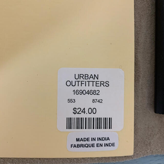 Urban Outfitters(アーバンアウトフィッターズ)のhippi様専用　値下げ！URBAN OUTFITTERS ノートブック　お洒落 インテリア/住まい/日用品の文房具(ノート/メモ帳/ふせん)の商品写真