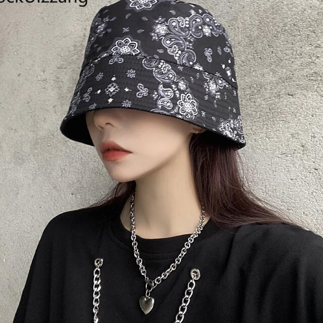 STYLENANDA(スタイルナンダ)の韓国★ペイズリー柄　ハット レディースの帽子(ハット)の商品写真