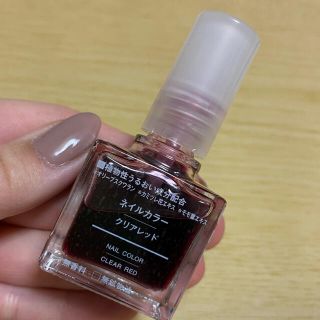 ムジルシリョウヒン(MUJI (無印良品))の無印良品　ネイルカラー　クリアレッド　10ml(マニキュア)