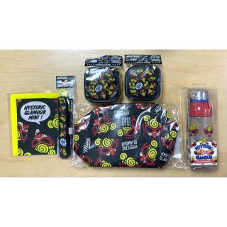 ヒステリックミニ(HYSTERIC MINI)のヒスミニ☆正規品☆新品☆ランチセット☆容器☆お弁当箱☆フルーツ☆離乳食☆③(弁当用品)