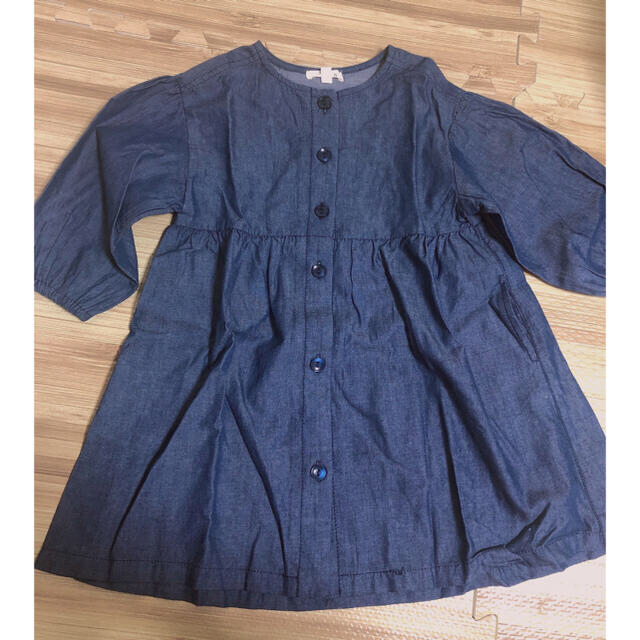 F.O.KIDS(エフオーキッズ)のベビー服 女の子 春服 デニムワンピース キッズ/ベビー/マタニティのキッズ服女の子用(90cm~)(ワンピース)の商品写真