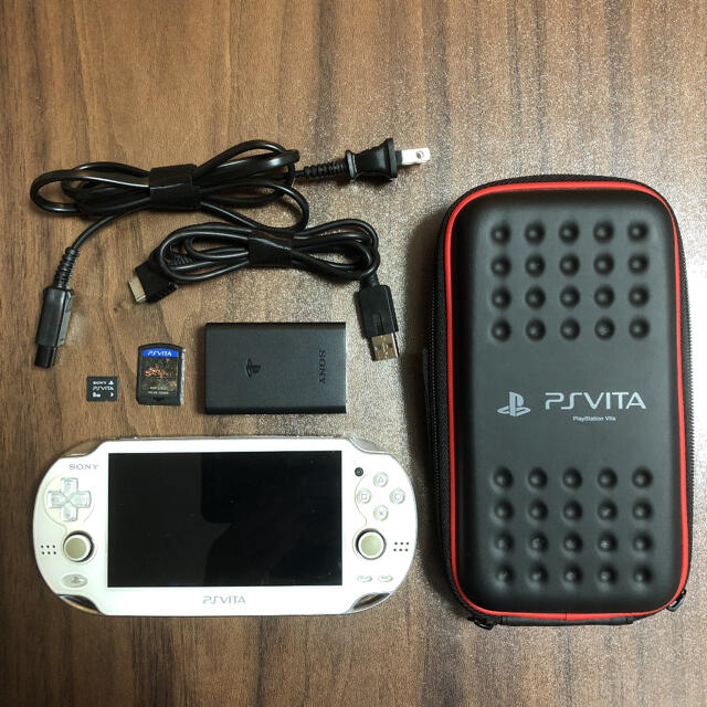 PlayStation®Vita ホワイト Wi-Fiモデル PCH-1100