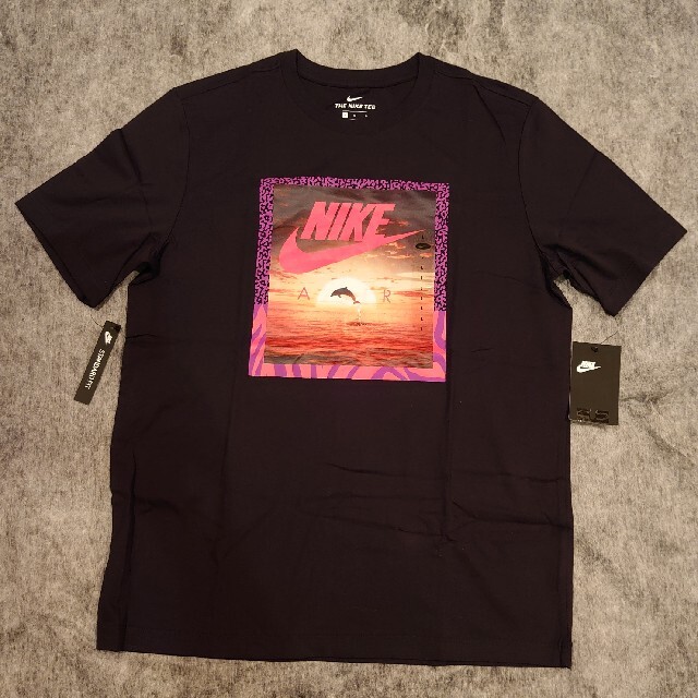 NIKE(ナイキ)の新品40%OFF NIKE　Air アクア　プリント　TシャツサイズL メンズのトップス(Tシャツ/カットソー(半袖/袖なし))の商品写真