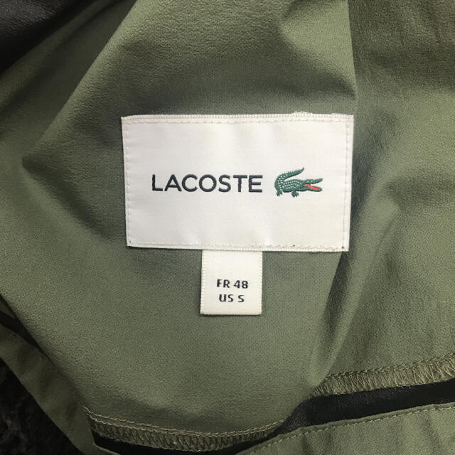 LACOSTE(ラコステ)のラコステナイロンパーカー メンズのジャケット/アウター(マウンテンパーカー)の商品写真