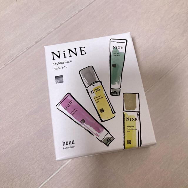 Hoyu(ホーユー)の新品 未使用 ホーユー nine ナイン スタイリングケア ミニセット コスメ/美容のヘアケア/スタイリング(オイル/美容液)の商品写真