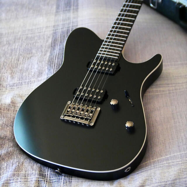 Ibanez  FR6UCS-BKF 「限定SPOT MODEL」　売却済みです