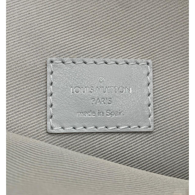 LOUIS VUITTON(ルイヴィトン)の⭐️ 極美品 ルイ・ヴィトン ホワイト モノグラム ショルダーバッグ メンズのバッグ(ショルダーバッグ)の商品写真
