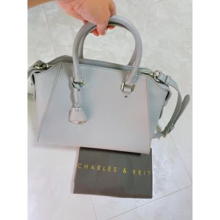 チャールズアンドキース(Charles and Keith)のCharles and keith *ショルダーバッグ(ショルダーバッグ)