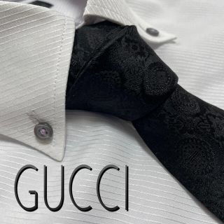 グッチ(Gucci)のグッチ　ネクタイ【未使用に近い】ペイズリー柄　光沢　厚手(ネクタイ)