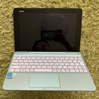 エイスース(ASUS)のASUS TransBook T101HA グリーン(タブレット)