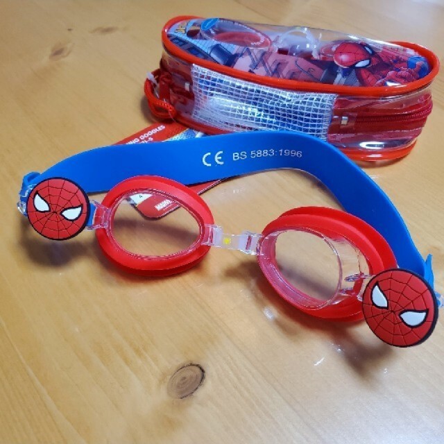 MARVEL(マーベル)の子供水中メガネ  スパイダーマン マーベル 新品 スポーツ/アウトドアのスポーツ/アウトドア その他(マリン/スイミング)の商品写真