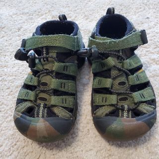 KEEN キッズサンダル　18cm(サンダル)