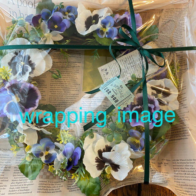 春夏　ブルーのお花いっぱい♡爽やかフラワーリース♡  ハンドメイドのフラワー/ガーデン(リース)の商品写真