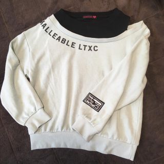 ラブトキシック(lovetoxic)のLOVETOXIC トレーナー　ちー様専用(Tシャツ/カットソー)