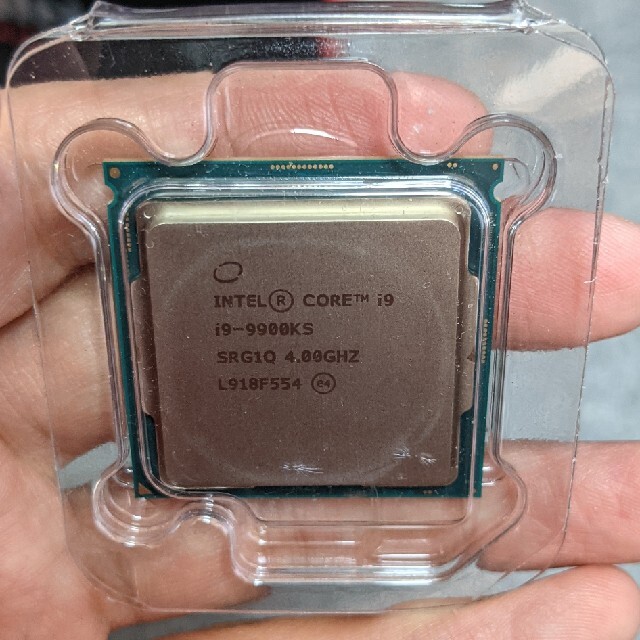 INTEL CPU Core i9-9900KS スマホ/家電/カメラのPC/タブレット(PCパーツ)の商品写真