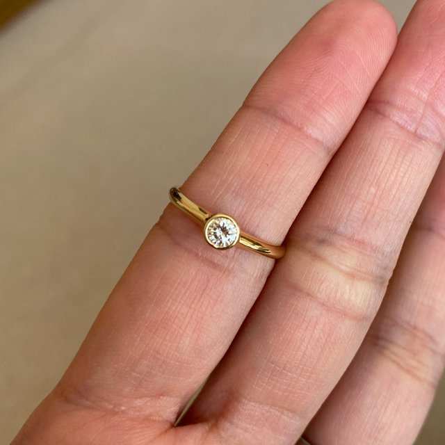 ご専用です♡k18  0.2ct ベゼルセッティング　リング レディースのアクセサリー(リング(指輪))の商品写真