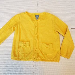 ベビーギャップ(babyGAP)のbabyGAP リボン🎀カーディガン 90size(カーディガン)