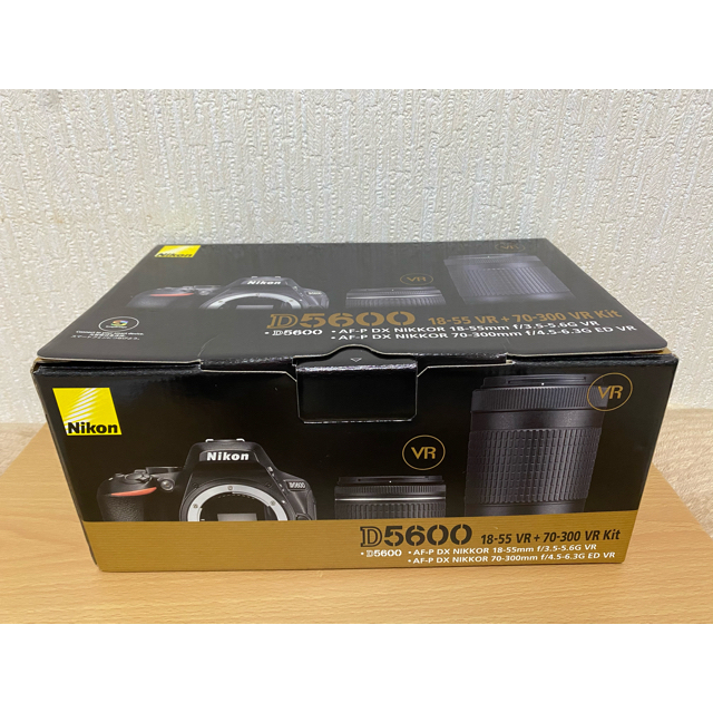 【最終値下げ】Nikon 一眼レフカメラ　D5600 ダブルズームキット