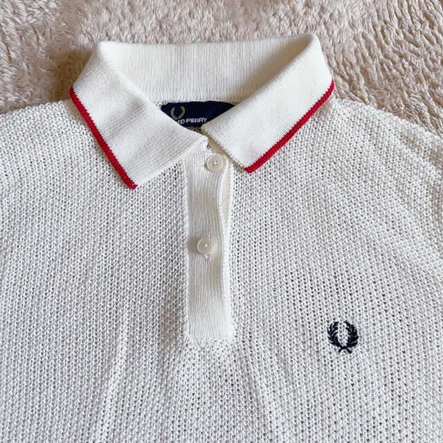 FRED PERRY(フレッドペリー)のFRED PERRY メッシュ　ポロシャツ レディースのトップス(ニット/セーター)の商品写真