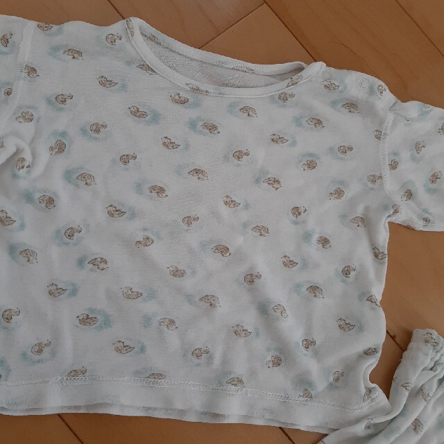 キムラタン(キムラタン)のパジャマ　70 薄手　かも柄　白　長袖 キッズ/ベビー/マタニティのベビー服(~85cm)(パジャマ)の商品写真