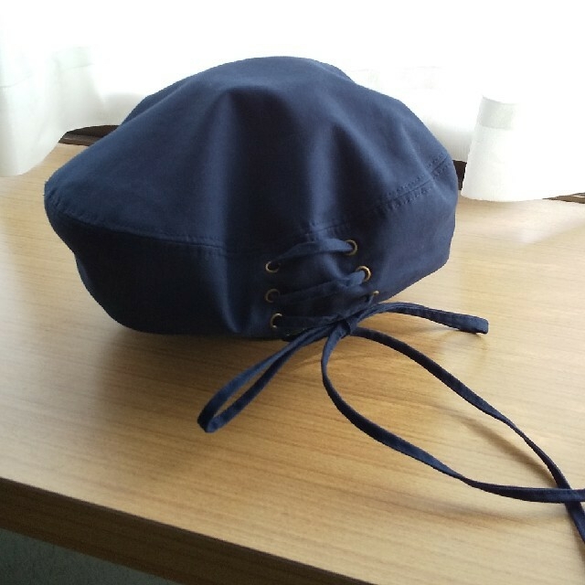 GU(ジーユー)のGU 編み上げベレー帽 レディースの帽子(ハンチング/ベレー帽)の商品写真