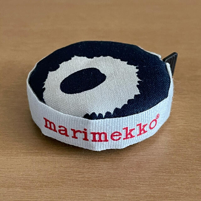 marimekko(マリメッコ)のマリメッコ ミニウニッコ メジャー ハンドメイド ハンドメイドの生活雑貨(その他)の商品写真