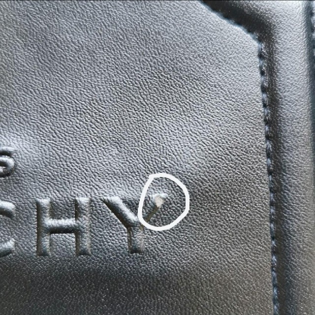 GIVENCHY(ジバンシィ)のGIVENCHY　ジバンシー　コスメポーチ レディースのファッション小物(ポーチ)の商品写真