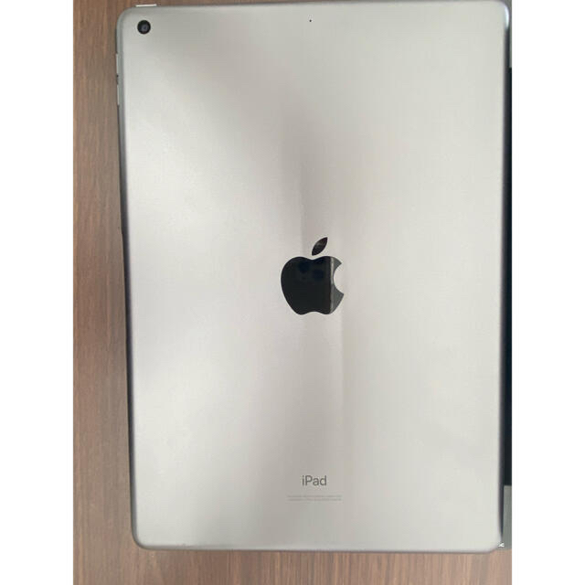 iPad(アイパッド)のiPad 128g スペースグレー　wifiモデル スマホ/家電/カメラのPC/タブレット(タブレット)の商品写真