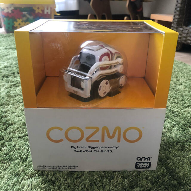 COZMO takara tomy