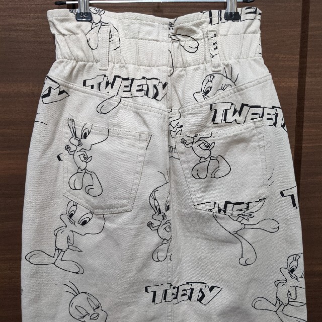 H&M(エイチアンドエム)のトゥイーティー　スカート　エイチアンドエム レディースのスカート(ひざ丈スカート)の商品写真