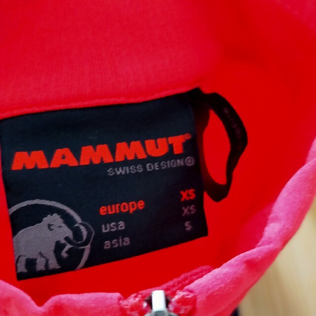 Mammut(マムート)のMAMMUT　トップス　新品未使用 スポーツ/アウトドアのアウトドア(登山用品)の商品写真