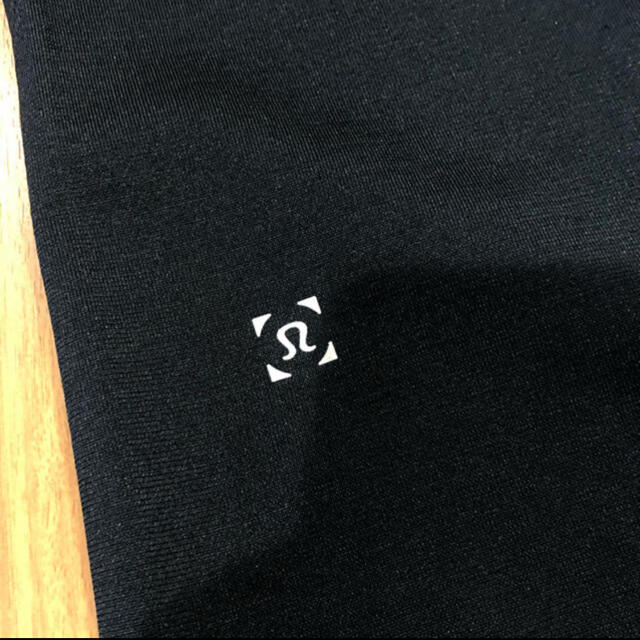 lululemon(ルルレモン)の美品　Lululemon ルルレモン　Yoga ピラティス メンズのトップス(Tシャツ/カットソー(半袖/袖なし))の商品写真