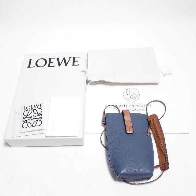 LOEWE(ロエベ)のLOEWE　ロエベゲートポケットミニポシェット　レディース　ブルー レディースのバッグ(ショルダーバッグ)の商品写真