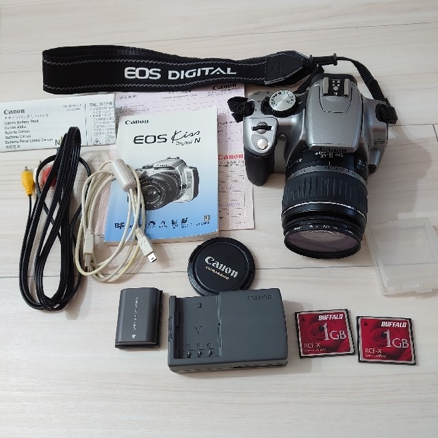 ❴値下げ❵ Canon EOS Kiss Digital N 1