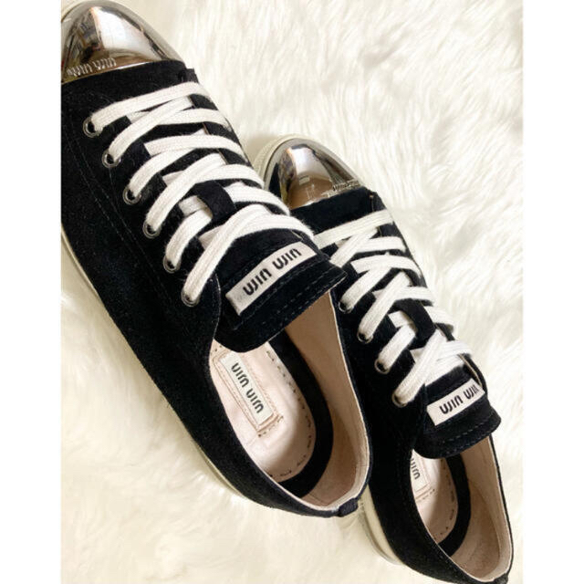 MIU MIU - ミュウミュウ❤スニーカー 38.5 黒シルバーの通販 by MIU MIU - ミュウミュウ❤スニーカー 38.5 黒シルバーの通販 by