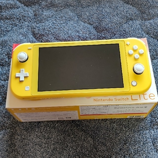 Nintendo Switch Lite イエロー