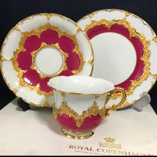 マイセン(MEISSEN)のマイセン Bフォーム　グランツゴールド  レッド　宮廷の小花(食器)