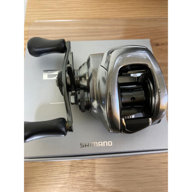 SHIMANO(シマノ)のバンタムmgl HG LEFT スポーツ/アウトドアのフィッシング(リール)の商品写真